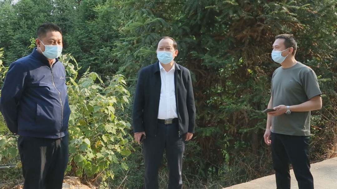 刘晓明:织密疫情防控屏障 落实森林防火措施 全力护航党的二十大胜利召开